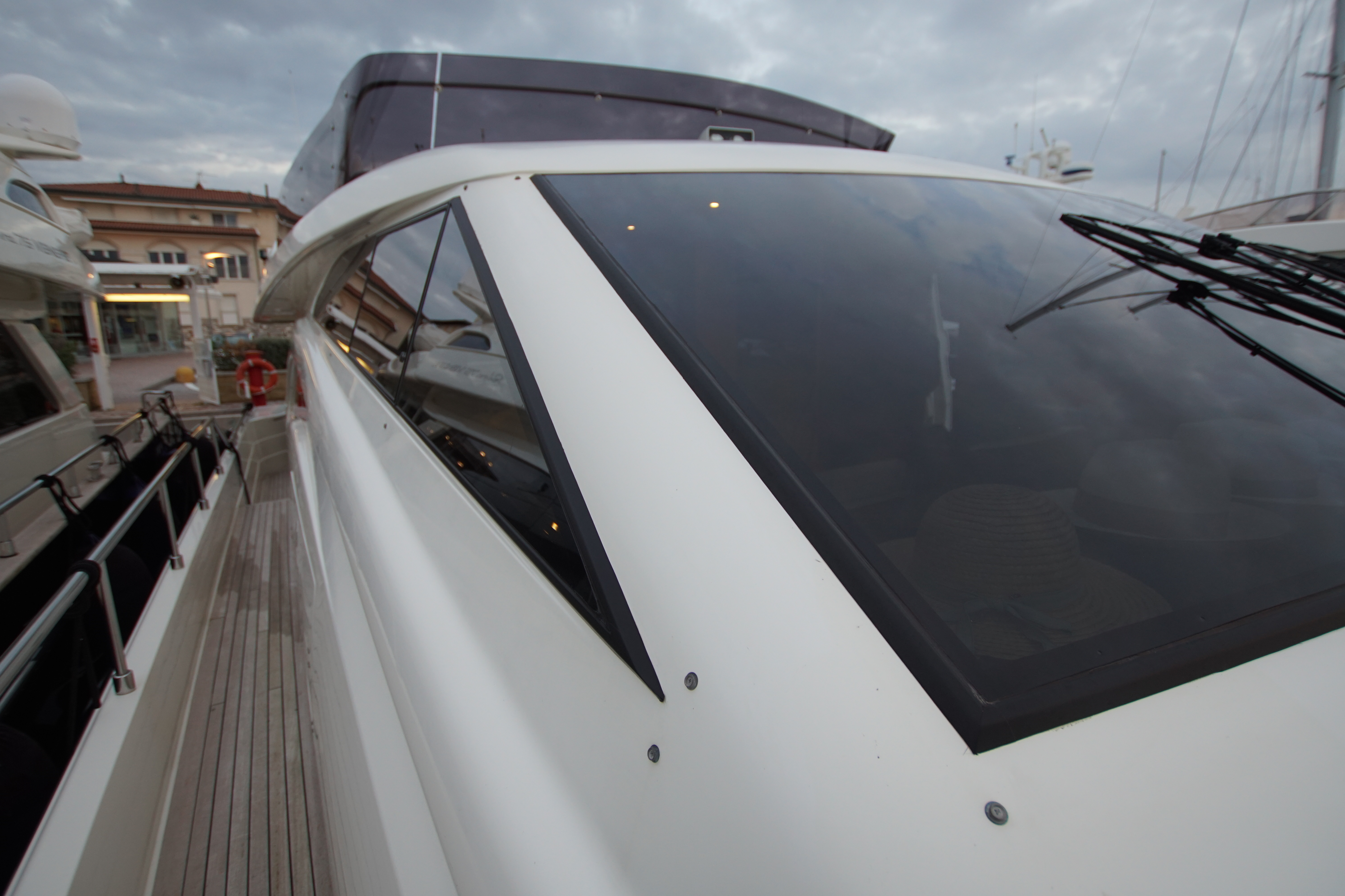 Wrapping profili inox – Ferretti 68 ft